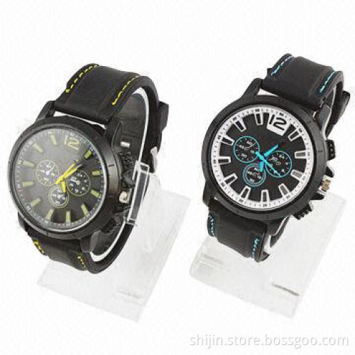 Silicone Quartz vogue Watches in Different Colors for Men or Women, 3-eye